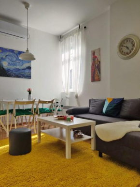 The Best 2-Bedroom Central Belgrade Apt - FREE private Parking